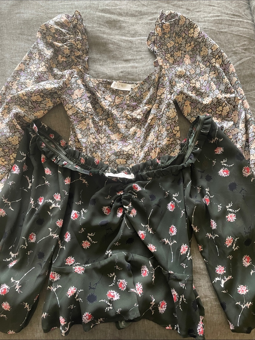 Astr Mixed Floral Blouses. Both size small. Optional to buy one (20)or both (40)